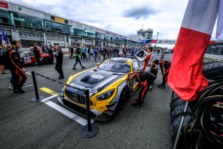 #88 Akka ASP Team FRA Mercedes-AMG GT3 - Michael Meadows GBR Raffaele Marciello ITA, Gridwalk, Race 1
