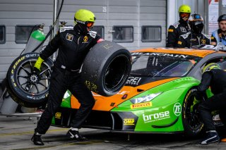 #63 GRT Grasser Racing Team AUT Lamborghini Huracan GT3 - Mirko Bortolotti ITA Christian Engelhart DEU, Race 1
