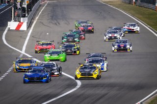 Race 2, Start
