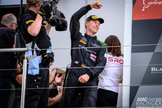 Podium, Race 2
