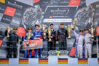 Podium, Race 2

