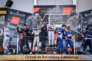 Podium, Race
