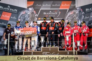 Podium, Race
