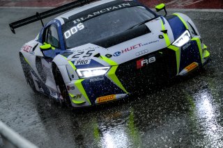 #25 Sainteloc Racing FRA Audi R8 LMS - Simon Gachet FRA Christopher Haase DEU, Free Practice 1
