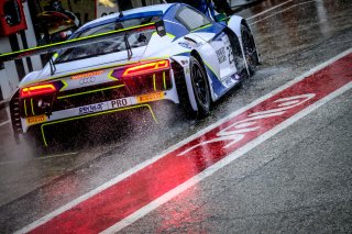 #25 Sainteloc Racing FRA Audi R8 LMS - Simon Gachet FRA Christopher Haase DEU, Free Practice 1
