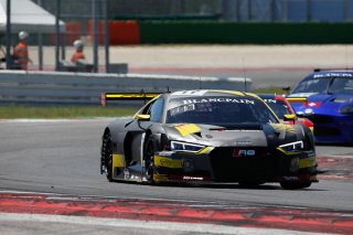 #17 Belgian Audi Club Team WRT BEL Audi R8 LMS Silver Cup Stuart Leonard GBR Sheldon van der Linde ZAF, Qualifying
