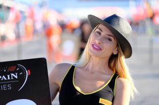 Gridgirls, Race 1
