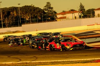 Race 1, Start
