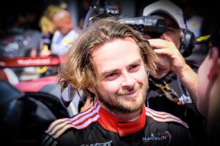 Finish, Race 2
