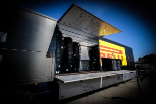 Pirelli
