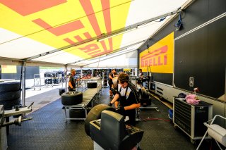 Pirelli
