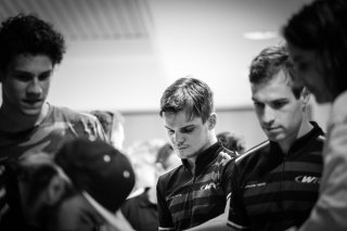 Drivers' Briefing
