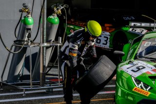 #19 GRT Grasser Racing Team AUT Lamborghini Huracan GT3 - Ezequiel Perez Companc ARG Andrea Caldarelli ITA, Free Practice 1
