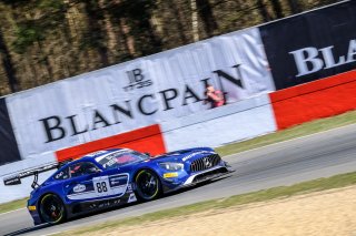 #88 Akka ASP Team FRA Mercedes-AMG GT3 - Michael Meadows GBR Raffaele Marciello ITA, Free Practice 2
