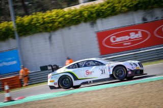 #31 Team Parker Racing GBR Bentley Continental GT3 Silver Cup Joshua Caygill GBR Aron Taylor Smith IRL, Race 1
