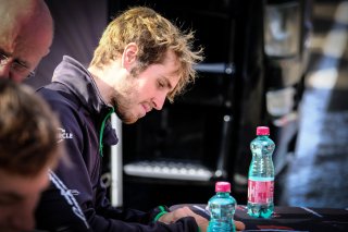 Autograph session
