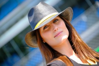 Race, Gridgirls