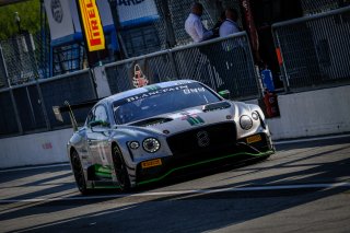 #8 Bentley Team M-Sport GBR Bentley Continental GT3 - Vincent Abril MCO Andy Soucek ESP Maxime Soulet BEL, Race
