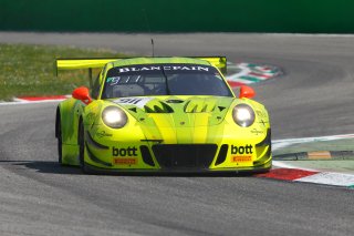 #911 Manthey-Racing DEU Porsche 911 GT3 R - Frederic Makowiecki FRA Romain Dumas FRA Dirk Werner DEU
