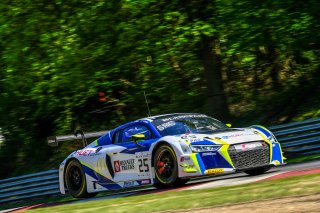 #25 Sainteloc Racing FRA Audi R8 LMS - Simon Gachet FRA Christopher Haase DEU, Qualifying
