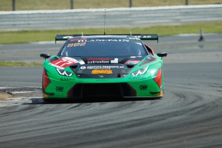 #77 Barwell Motorsport GBR Lamborghini Huracan GT3 AM Cup Adrian Amstutz CHE Leo Matchiski RUS Jon Minshaw GBR, Free Practice
