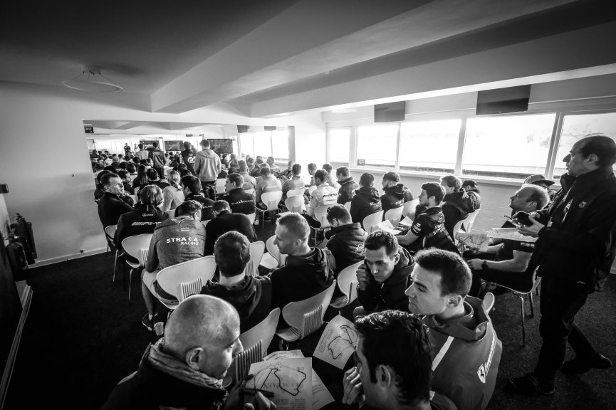 Drivers Briefing
