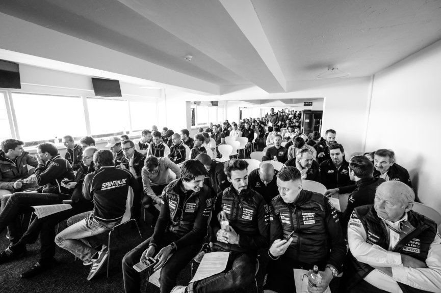Drivers' Briefing