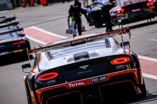 Free Practice, Pitlane

