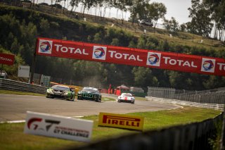 #107 Bentley Team M-Sport **** GBR Bentley Continental GT3 - - Jordan Pepper ZAF Steven Kane GBR Jules Gounon FRA - IntGTC, Free Practice
