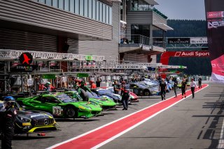 Pitlane, Pre-Qualifying
