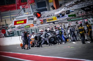 Pitlane, Pre-Qualifying
