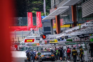 Pitlane, Pre-Qualifying
