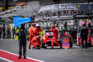 Pitlane, Pre-Qualifying
