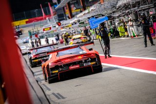 Pitlane, Pre-Qualifying
