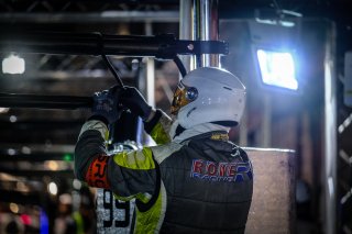 Night Practice, Pitlane

