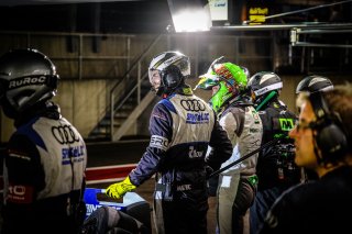 Night Practice, Pitlane
