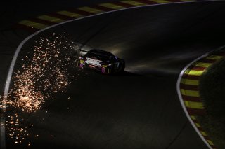 #4 Mercedes-AMG Team BLACK FALCON **** DEU Mercedes-AMG GT3 - - Maro Engel DEU Yelmer Buurman NDL Luca Stolz DEU - IntGTC, Night Practice
