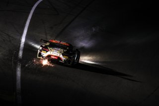 #00 Goodsmile Racing & Type-Moon Racing JPN Mercedes-AMG GT3 - - Nobuteru Taniguchi JPN Tatsuya Kataoka JPN Adam Christodoulou GBR -, Night Practice
