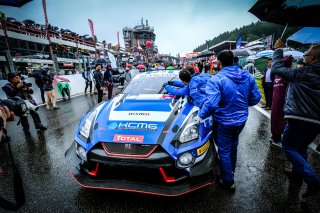 Gridwalk, Race
