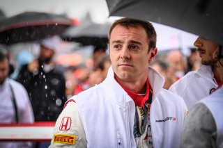 Gridwalk, Race
