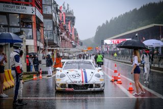 Gridwalk, Race
