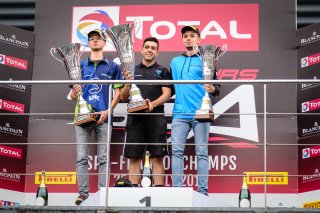 Podium, Race
