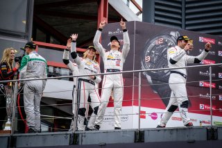 Podium, Race

