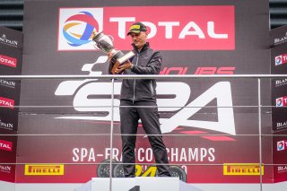 Podium, Race
