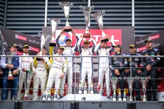 Podium, Race
