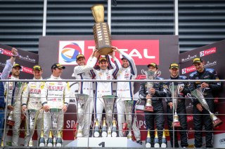 Podium, Race
