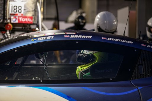 #188 Garage 59 GBR Aston Martin Vantage AMR GT3 Alexander West SWE Chris Harris GBR Chris Goodwin GBR Ross Gunn GBR Am Cup, Race
 | SRO / Kevin Pecks-1VIER