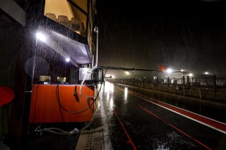 Pitlane, Race
