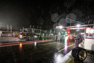 #107 Bentley Team M-Sport **** GBR Bentley Continental GT3 - - Jordan Pepper ZAF Steven Kane GBR Jules Gounon FRA - IntGTC, Pitlane, Race
