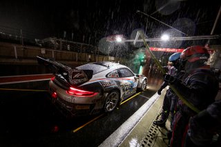 #117 KÜS Team75 Bernhard **** DEU Porsche 911 GT3 R - - Earl Bamber NZL Timo Bernhard DEU Laurens Vanthoor BEL - IntGTC, Pitlane, Race
